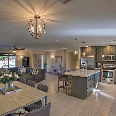Upscale Scottsdale Home With Pool 3 Mi To Old Town!